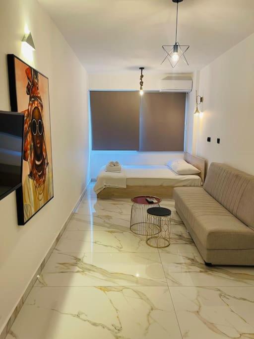 Luxury No4 Apartment In Ladadika Tesalonika Bagian luar foto
